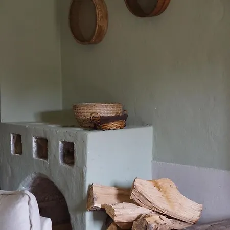 Borgo Ca' Del Becca Wine Relais Apartment Bioglio